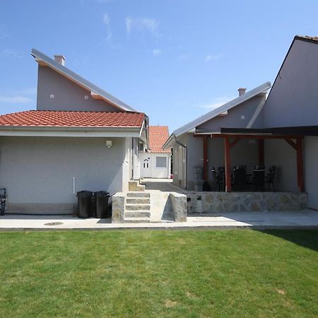 Relax Apartmani Kladovo Extérieur photo