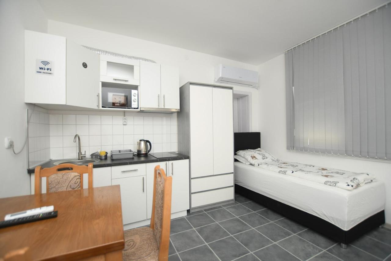 Relax Apartmani Kladovo Extérieur photo